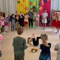 402581a0-e757-472f-bdfa-319653a3ec16